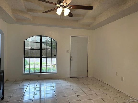 5th image of 206 Justice Ln