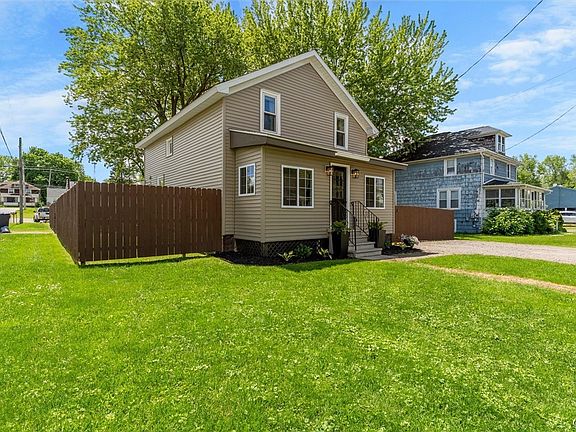 3rd image of 5444 Baldwin St