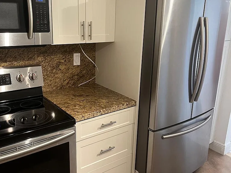 5415 Collins Ave #202A — Photo 21