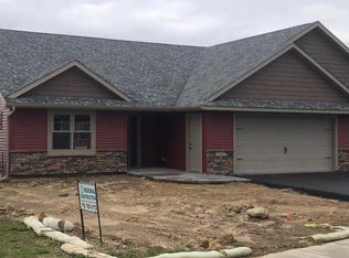 2053 Michael Ln, River Falls, WI 54022