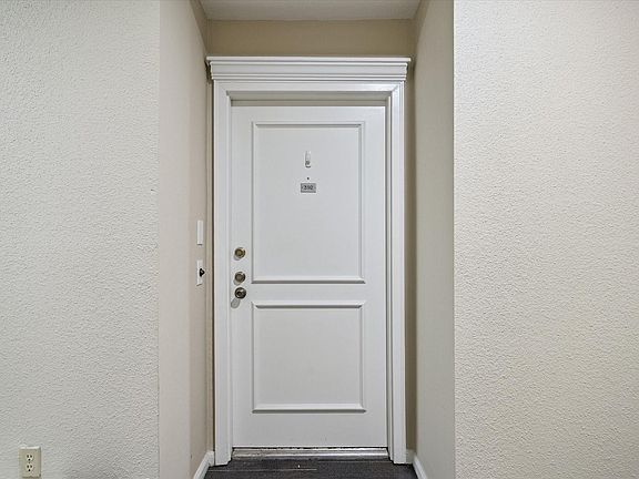 4th image of 2475 Underwood St APT 392