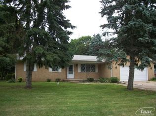 4110 Rochdale Dr, Flint, MI 48504