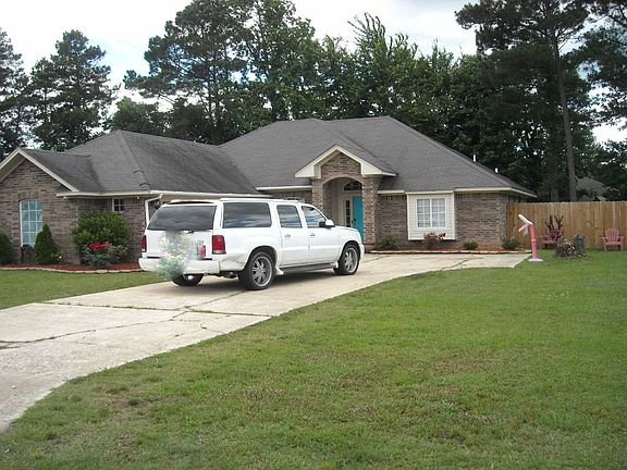 2nd image of 108 Arapaho Dr