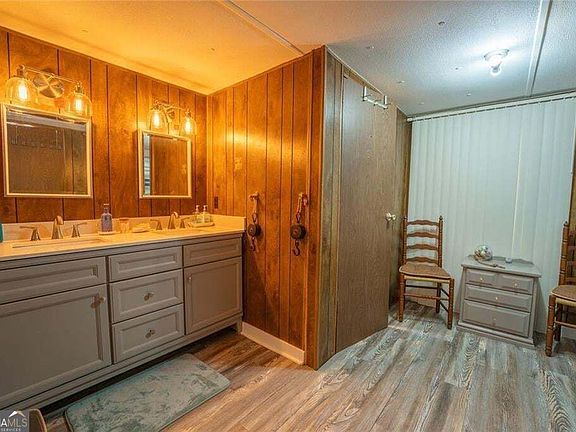 4th image of 5525 Mount Shores Cir