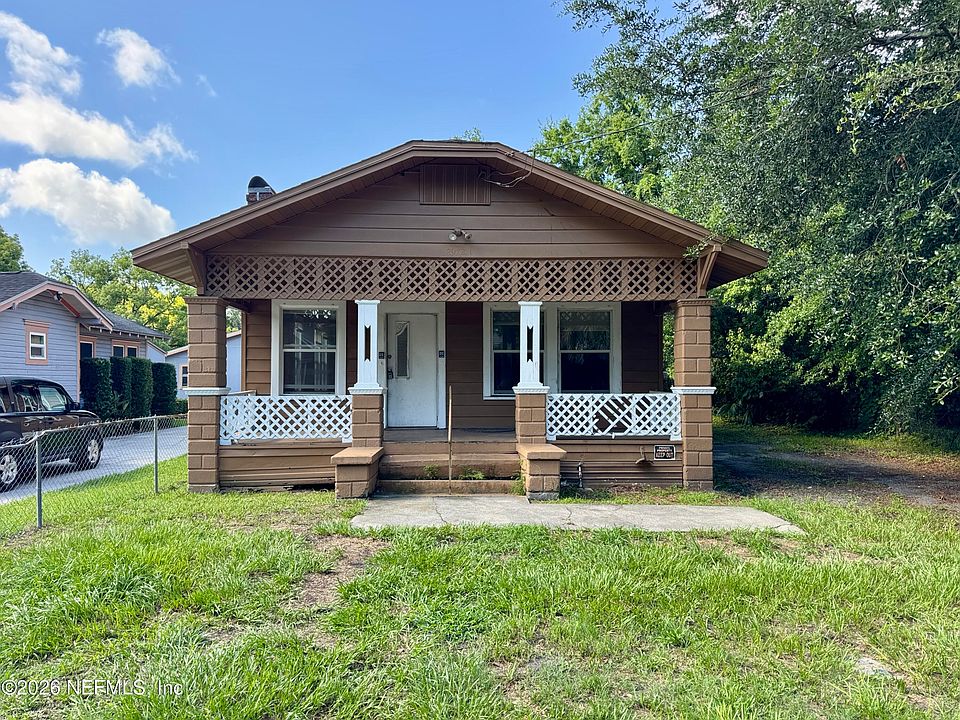 1st image of 2972 DIGNAN Street