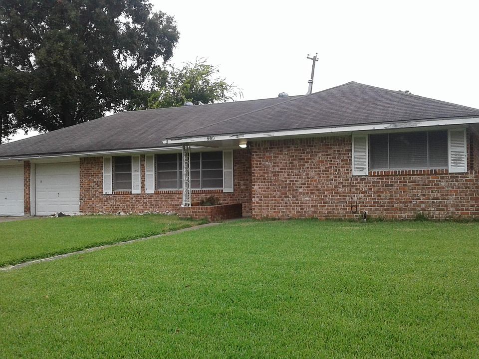 1st image of 900 Idlewood Dr