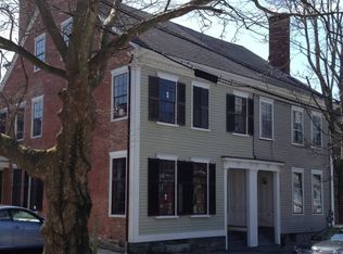 44 Bradford St APT 3, Bristol, RI 02809
