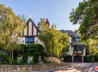 3648 Shannon Rd, Los Angeles, CA 90027