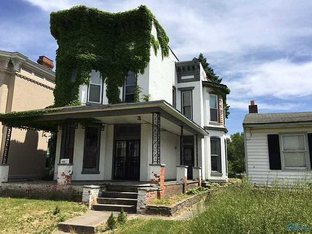 2nd image of 1426 N Huron St