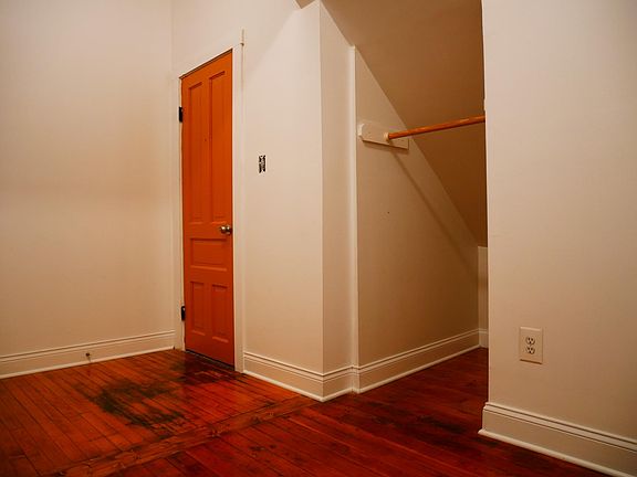 5th image of 2121 S Ashland Ave #2F