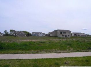 25835 Edison Ave, Wyoming, MN 55092