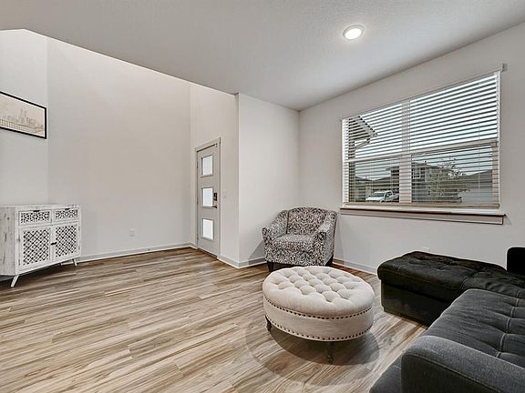 4th image of 7517 Peggie Nell Dr