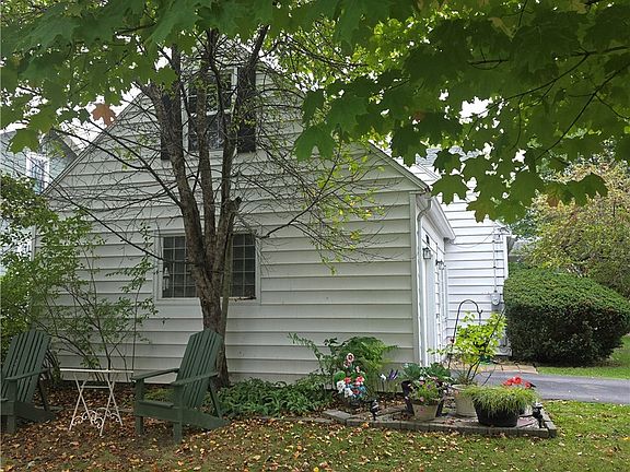 3rd image of 2801 Dearborn Pl