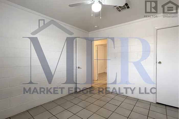 1524 W Sahuaro Dr #B — Photo 16