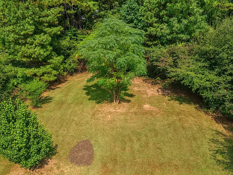 4214 Canby Ln — Photo 13