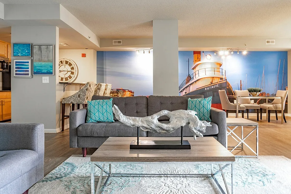 Living Room - The Redwood Apartments
