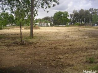 1877 6th Ave, Olivehurst, CA 95961