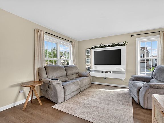 5th image of 1155 Indian Grass Ct