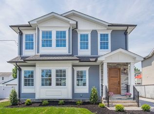 601 Hickory Ave, Saddle Brook, NJ 07663