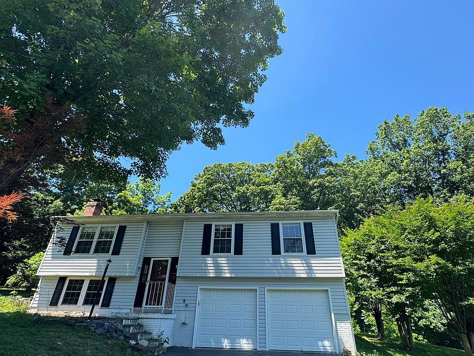 1st image of 16026 Laconia Cir