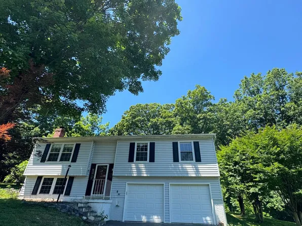 16026 Laconia Cir, Woodbridge, VA 22191