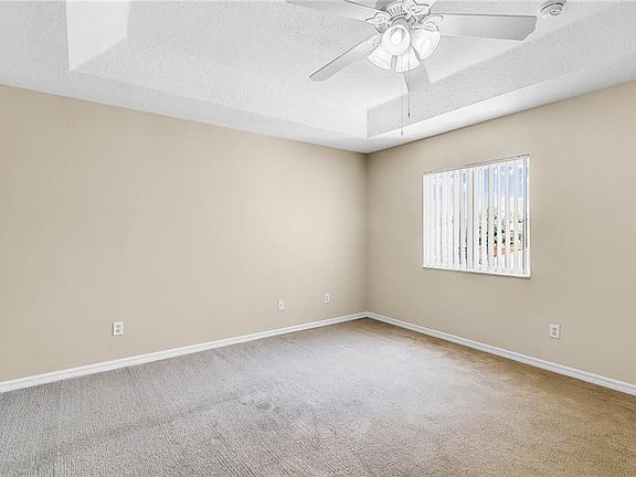 3rd image of 13866 Golden Russet Dr