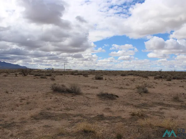 Campana Rd SE, Deming, NM 88030