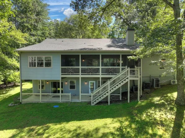 1136 Byers Rd, Blairsville, GA 30512