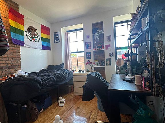 5th image of 1466 Fulton St #2R
