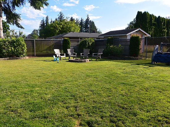 3rd image of 1724 Lewalice Ln