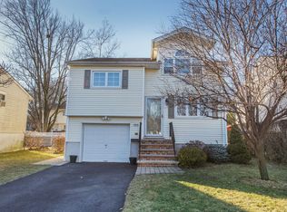 199 Everett Rd, Parsippany, NJ 07054