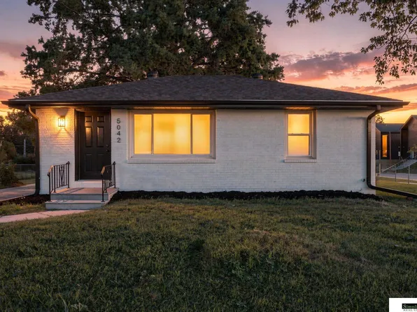 5042 Holdrege St, Lincoln, NE 68504