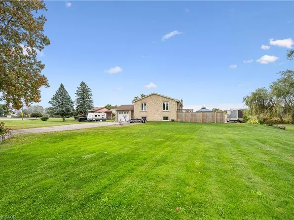 1211 Old Highway 8 Hwy, Hamilton, ON L0R 1Z0