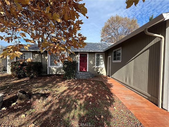 2nd image of 18368 Spyglass Rd