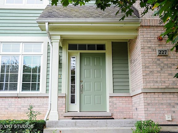 2nd image of 227 Newberry Ave