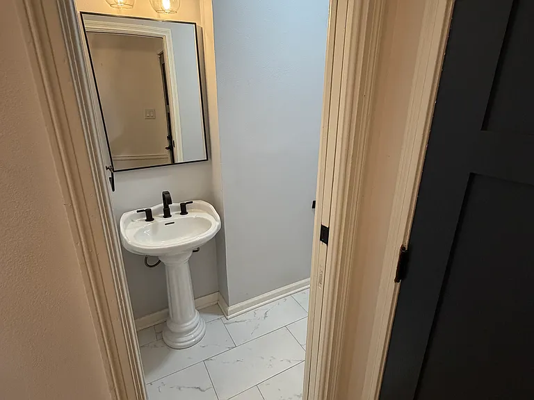 2606 Tillie Dr — Photo 35