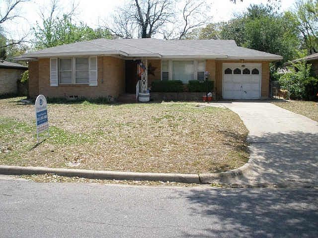 2nd image of 1414 W Tucker Blvd