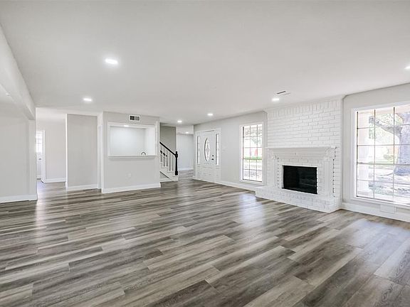 5th image of 1222 Kempsford Dr