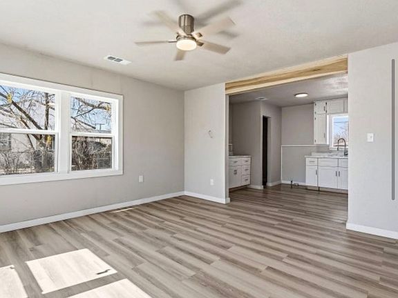 2nd image of 2814 40th St
