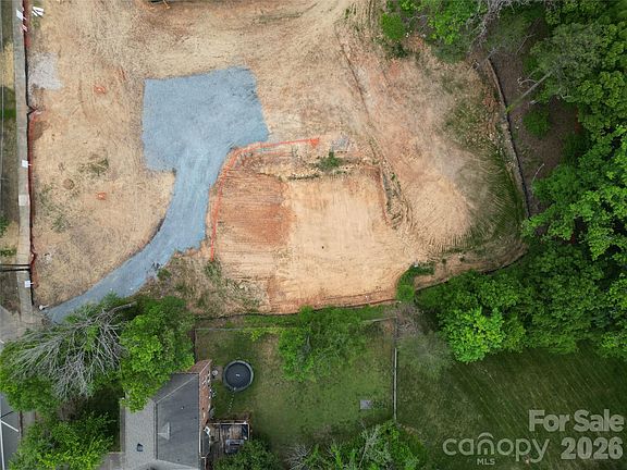 5th image of 7223 Alexander Rd