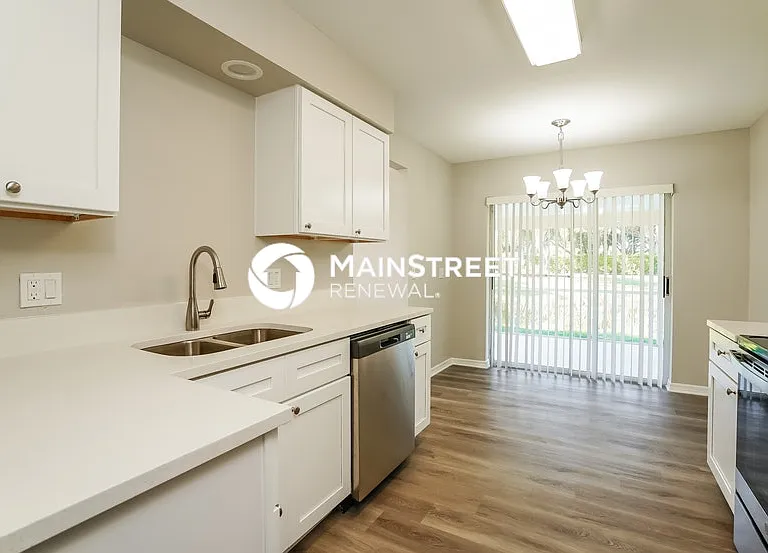 9131 Buttercup Ct — Photo 6