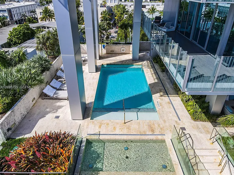 120 Ocean Dr #700 — Photo 45