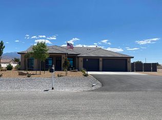 3081 S Torrey Pines Ave, Pahrump, NV 89048