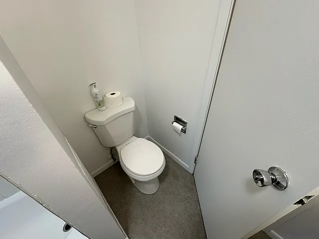 915-917 7th Ave #8 — Photo 8