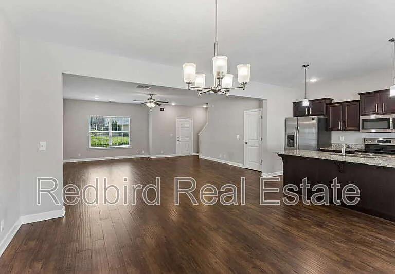 248 Rowlette Cir — Photo 11