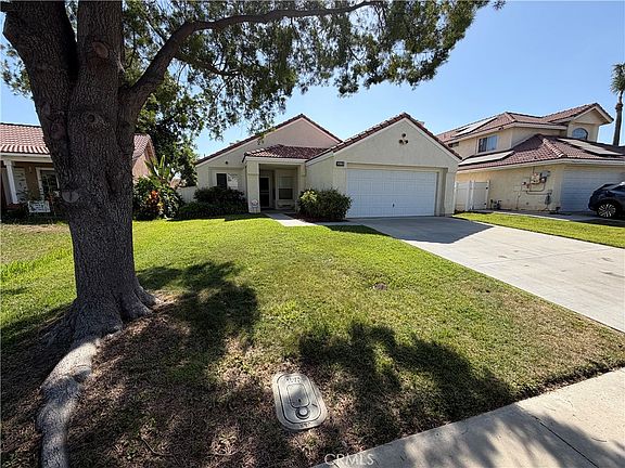 2nd image of 16135 La Fortuna Ln