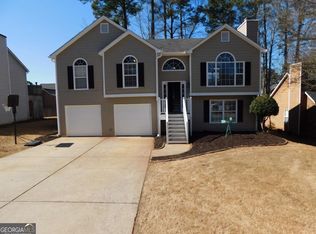 2643 Lake Park Bnd, Acworth, GA