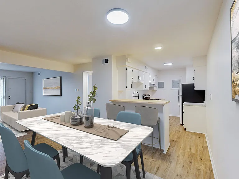 Villa Park Apartments — Photo 7