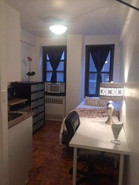 1st image of 135 E 54th St APT Sr3