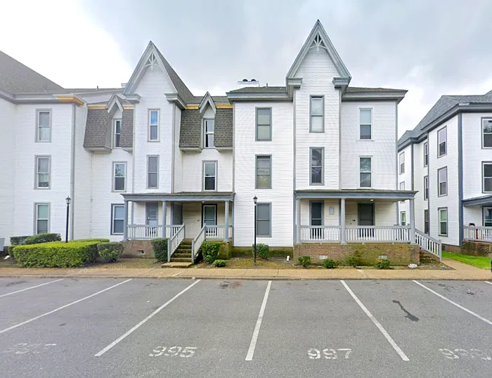 1003 Green St #1003 — Photo 2